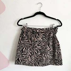 Zebra Micro Mini Skirt, Grunge, Preppy, Office Siren, Office Chic, Small‎ thumbnail 2
