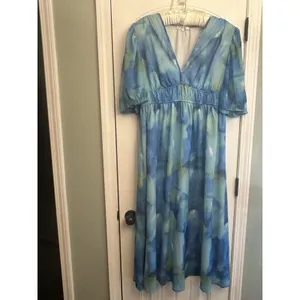 Sissyyaki Women’s XL Blue Green Watercolor Floral V Neck Empire Waist Maxi Dress thumbnail 9