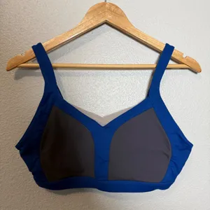 Fabletics Blue Grey Sports Bra Medium Support‎ Activewear Athletic Tank Top thumbnail 2