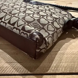 Brighton Jacquard Signature Hearts small‎ shoulder bag B55 thumbnail 10