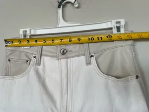 Abercrombie & Fitch Women’s Slim Straight Ultra High Rise Jeans – Size 28/6R thumbnail 6