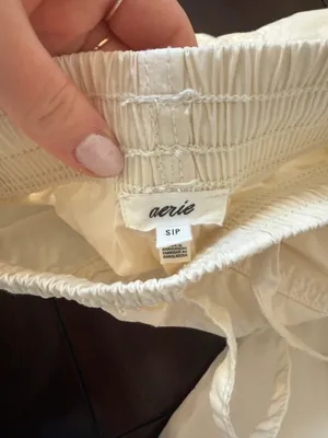 Aerie Cargos thumbnail 5