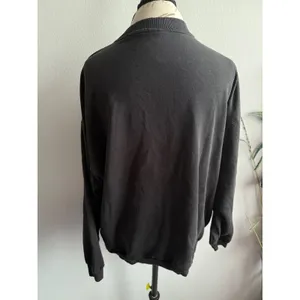 Gymshark‎ XS Black Long Sleeve Crewneck Pullover oversized Activewear Sweatshirt thumbnail 2