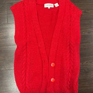 Women's Red Button Down Chunky Knit Sweater vest with pockets medium‎ thumbnail 1