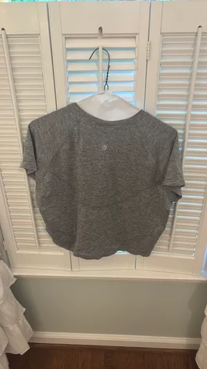 Lululemon swiftly tech cropped thumbnail 2
