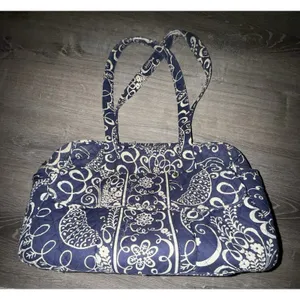 Vera Bradley Navy And White Floral Print Twirly Bird Pattern Zip Up Tote Bag thumbnail 3