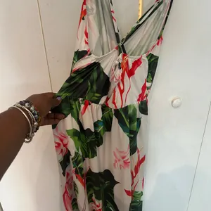 Tropical Floral Maxi Dress Green Size XL thumbnail 5
