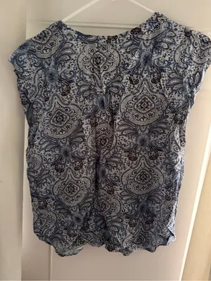 Rose & Rhyme Blue Blouse Size L thumbnail 2