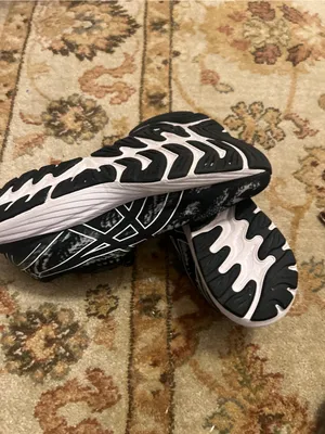 Asics Black and White Women's Athletic Running Shoes thumbnail 5