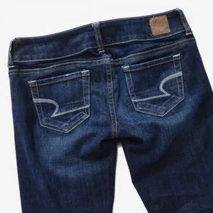 American Eagle Vintage Y2K Denim Low Rise Jeans thumbnail 6