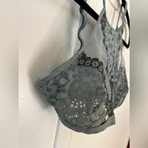 Victoria’s Secret High‎ Neck Lace Embroidered Mesh Cano Spaghetti Strap Bra Sz S thumbnail 6