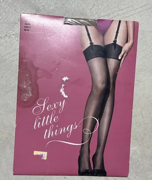Victoria's Secret Stockings Hoisery Glam It Up Nude SIZE C Sexy Little Thing VTG thumbnail 1
