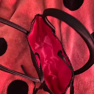 Mini Victoria’s Secret bag black lace thumbnail 3