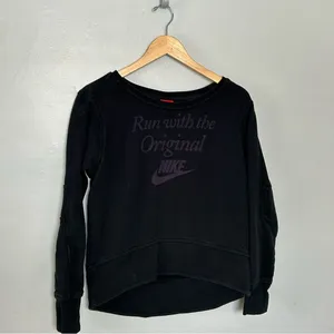 Nike “Run With the Original” Black Pullover Sweatshirt S Small thumbnail 3