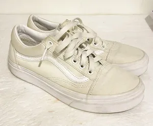Vans Classic Canvas Skating Shoes Mens 5 Womens 6.5 Triple White Low Top Sneaker thumbnail 4