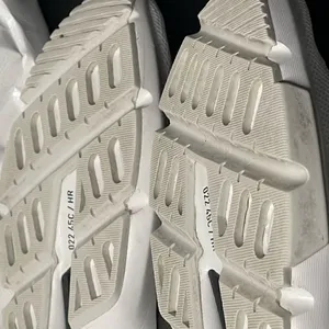adidas POD S 3.1 Women's White Running Shoes Size 6M thumbnail 16