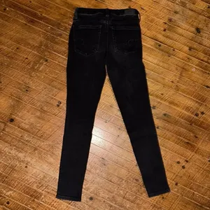 American Eagle 2 short stretchy Super hi-rise jeggings thumbnail 4