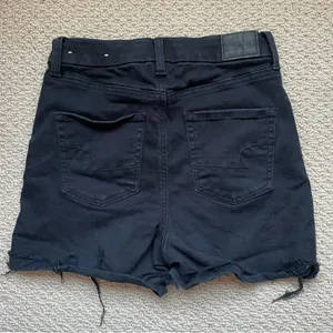 American Eagle Outfitters Curvy High Rise Stretch Black Denim Shorts 4 thumbnail 2