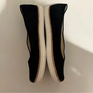 UGG Kammi Black Suede Slip-On Sneaker Ballet Flat Size 8.5 thumbnail 6