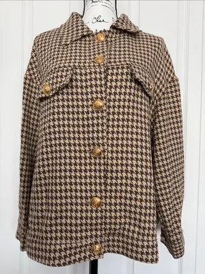 BloomChic Brown & Cream Houndstooth Button thumbnail 1