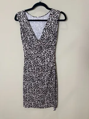 Diane Von Furstenberg DVF Jolene Leopard Bark Small Silk Jersey Dress Size Small thumbnail 2