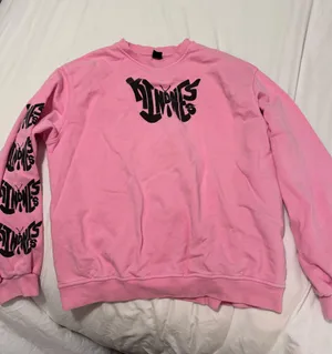 Pink Urban Outfitters crewneck thumbnail 2