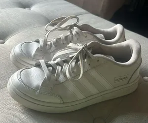 Adidas Womens Grand Court SE FY8671 White Casual Shoes Sneakers Size 7.5 thumbnail 1