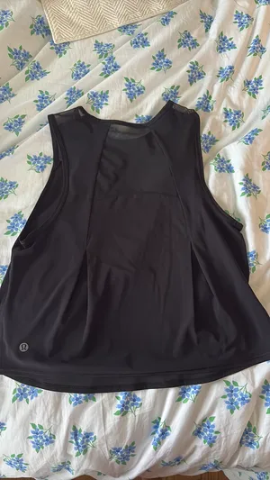Lululemon Flowy Tank Top thumbnail 2