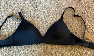 NWT SKIMs Midnight Black Wireless Bra -32b thumbnail 1