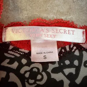 Victoria's Secret Black and White Slip with Orange Lace Trim Size Small thumbnail 4