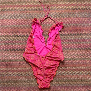 Nwot Mapale Pink Ruched High Cut Halter Cheeky One Piece Swimsuit thumbnail 6