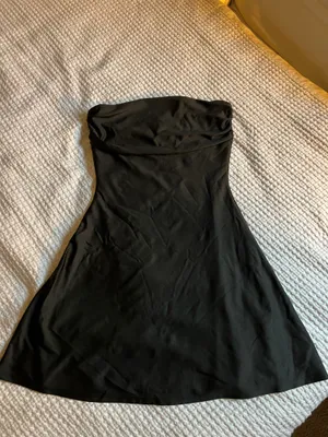 Windsor Mini Black Dress thumbnail 2
