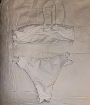 superdown Monica Top and Bottom in White thumbnail 4