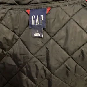 Gap Black Light Quilted Vest Size Small
Spring, Fall thumbnail 10