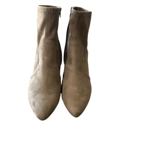 Amazon Essentials Tan Ankle Booties with Block Heel Size 11.5 thumbnail 3