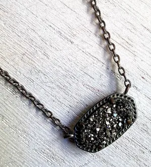 Kendra Scott Elisa Silver Tone Drusy Necklace thumbnail 1
