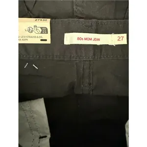 Levi's Black 80s Mom Jeans High Rise NWT Sz 27 x 30 thumbnail 5