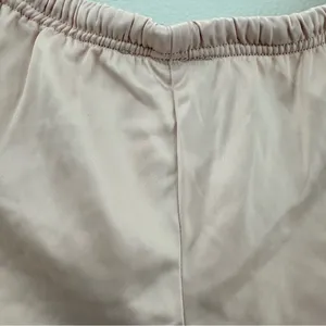 Brandy Melville pink satin shorts thumbnail 5