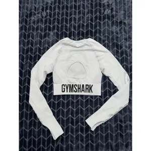 Gymshark Women's Gray Athletic Shirt Long Sleeve Active Wear Size XSmall thumbnail 2