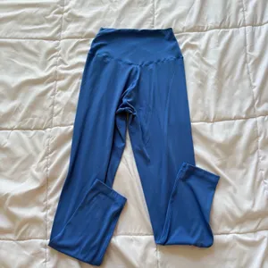 OFFLINE by Aerie Real Me Crossover 7/8 Leggings Blue High Rise V-Waist Medium thumbnail 8