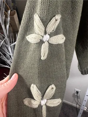 N288. Jessica Simpson Olive Green Cropped Knit Sweater with Floral Sleeve Detail thumbnail 2