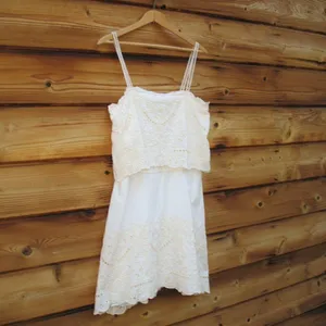 NWT Chelsea & Violet Cream Dress thumbnail 2