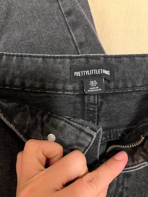 Pretty Little Thing Washed black high rise boyfriend jeans thumbnail 7