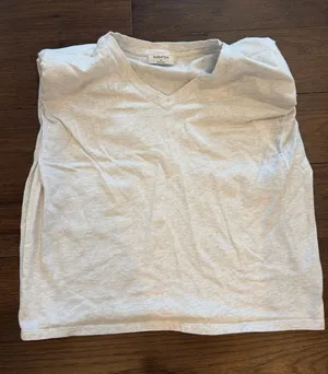 Aritzia Babaton Padded Shoulders V-Neck Top Light Gray XS C27-090 thumbnail 1