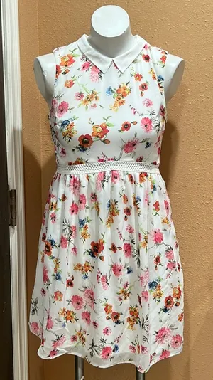 Zara white floral collared sleeveless dress thumbnail 1