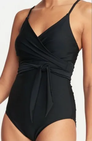 New‎ Old Navy Swimsuit thumbnail 1
