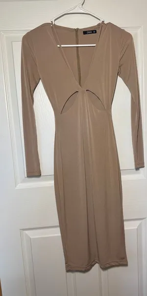 Boutique Homecoming Semi Formal Cut Out Dress Size Small thumbnail 1