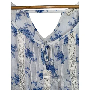 Abercrombie & Fitch Blue White Sheer Floral Crochet V Neck Peasant Blouse Sz XS thumbnail 5