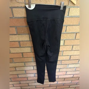NWT OFFLINE By Aerie Seamless Cable High Waisted Legging 7/8 Size Small thumbnail 3
