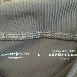 Old Navy Gray Wide Leg Pants thumbnail 2